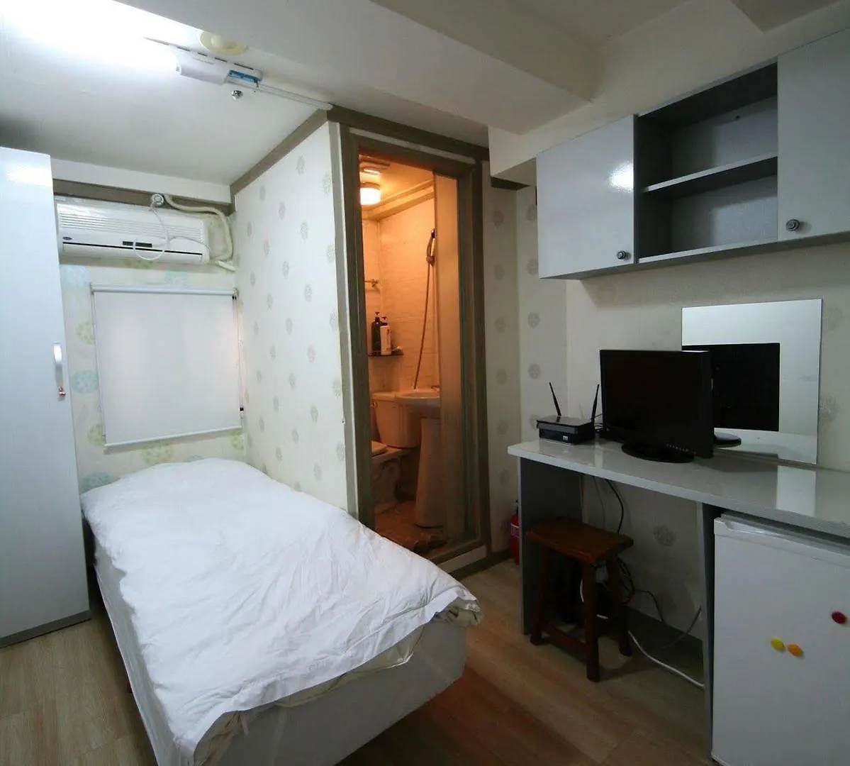 The Maru Hotel Seoul 2*,  South Korea